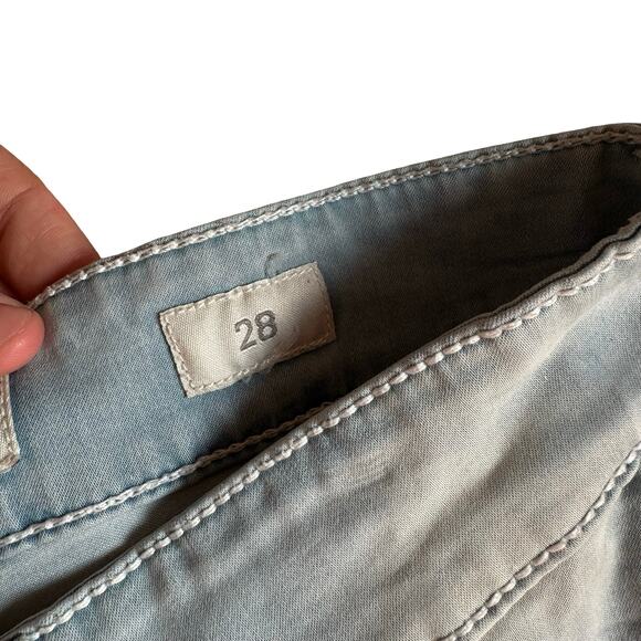 BKE Denim Stella Shorts Sz 28 | Light Wash Distressed Look Low Rise Jean Cutoffs - Picture 3 of 12